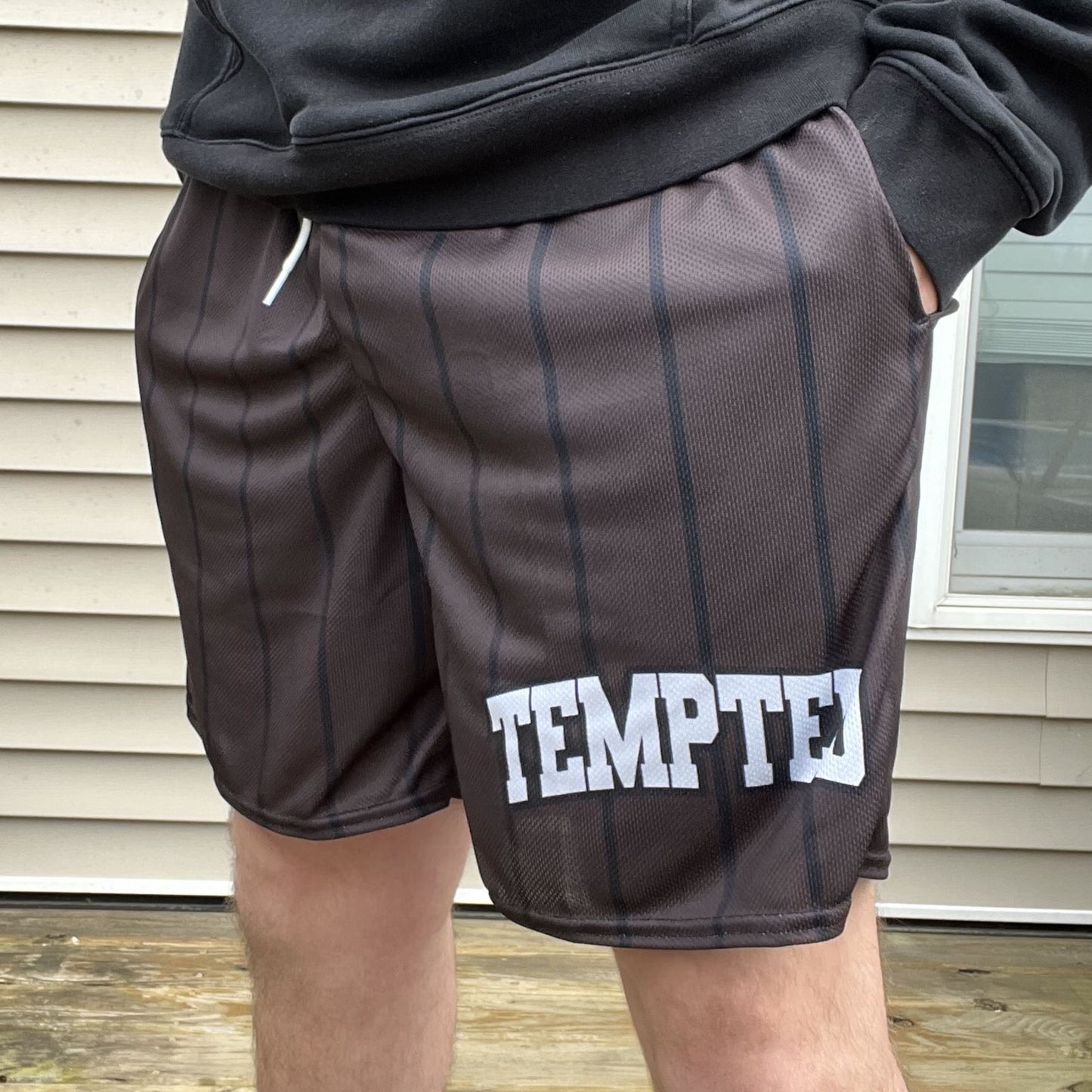 Varsity Shorts Chocolate
